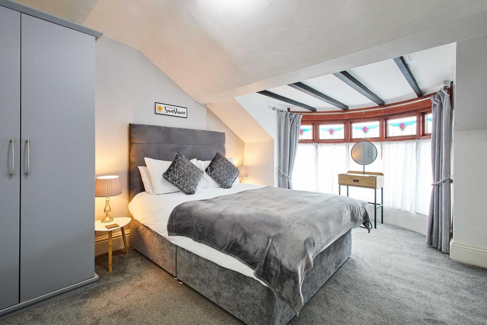 Apartment 4, Khyber Lodge Apartment ウィットビー エクステリア 写真